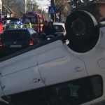 Maşină răsturnată pe strada Traian Vuia din Cluj-Napoca