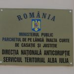 Administrator Judiciar reținut pentru LUARE DE MITĂ