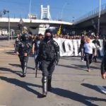 VIDEO| Lupii au luat cu asalt Bucureștiul! Aproximativ 1000 de fani ai Petrolului, în drum spre stadionul din Regie
