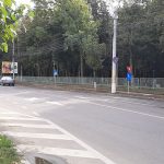 Au început lucrările de modernizare a trotuarelor de pe strada Mihai Viteazu din Roman
