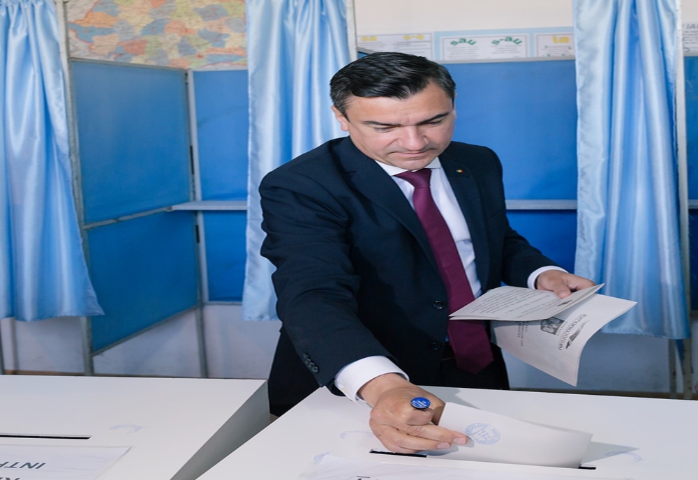Primarul Iaşului a votat deja! Mihai Chirica: “Le recomand tuturor românilor să voteze!”