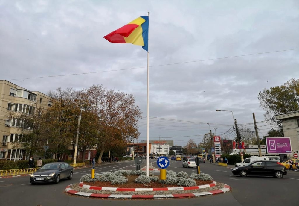 Constanța, orașul steagurilor tricolore din intersecții
