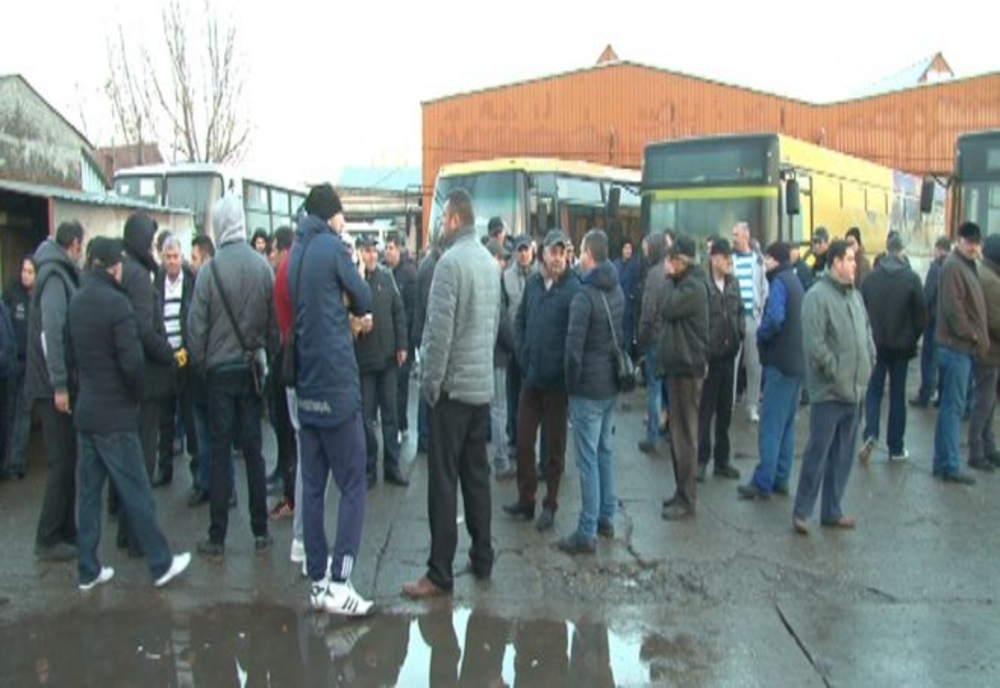 Sindicaliștii de la TCE Ploiești își primesc salariile în rate și cu întârzieri
