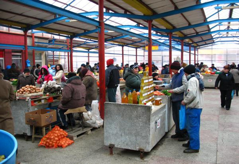 Mai multe spații comerciale din piețele agroalimentare din Iași, scoase la închiriat