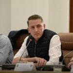 Un consilier județean din Bistrița-Năsăud critică modul în care se organizează unele concursuri pentru posturi din instituții publice (VIDEO)