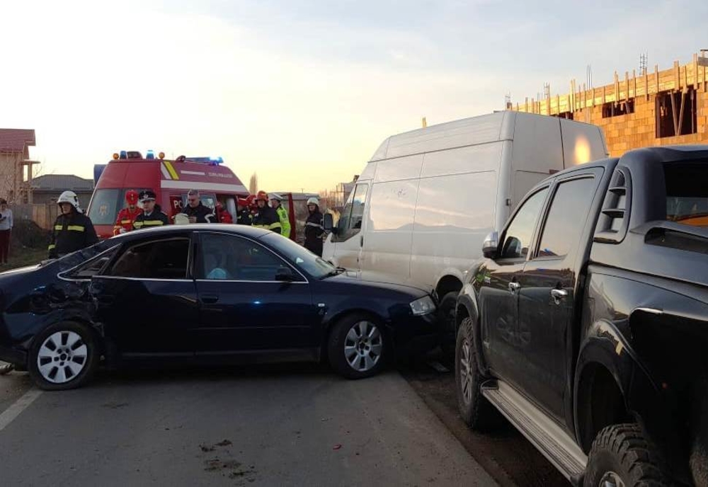Accident la Slatina, provocat de un şofer începător. Trei persoane au ajuns la spital – VIDEO