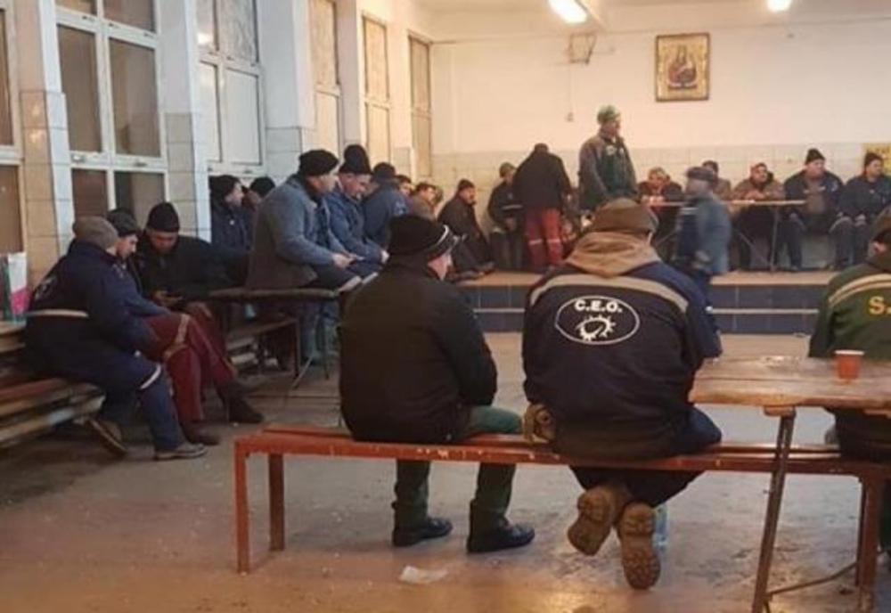Protest într-o carieră din Gorj: Minerii vor 500 de lei în plus