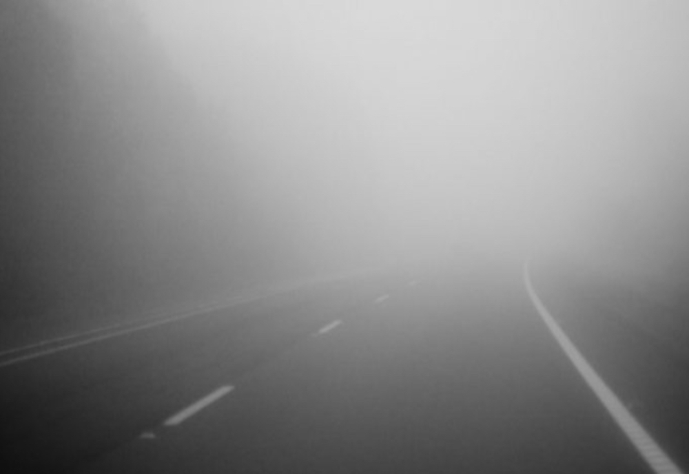 Atenție, șoferi!Ceață în mai multe zone ale țării în această dimineață