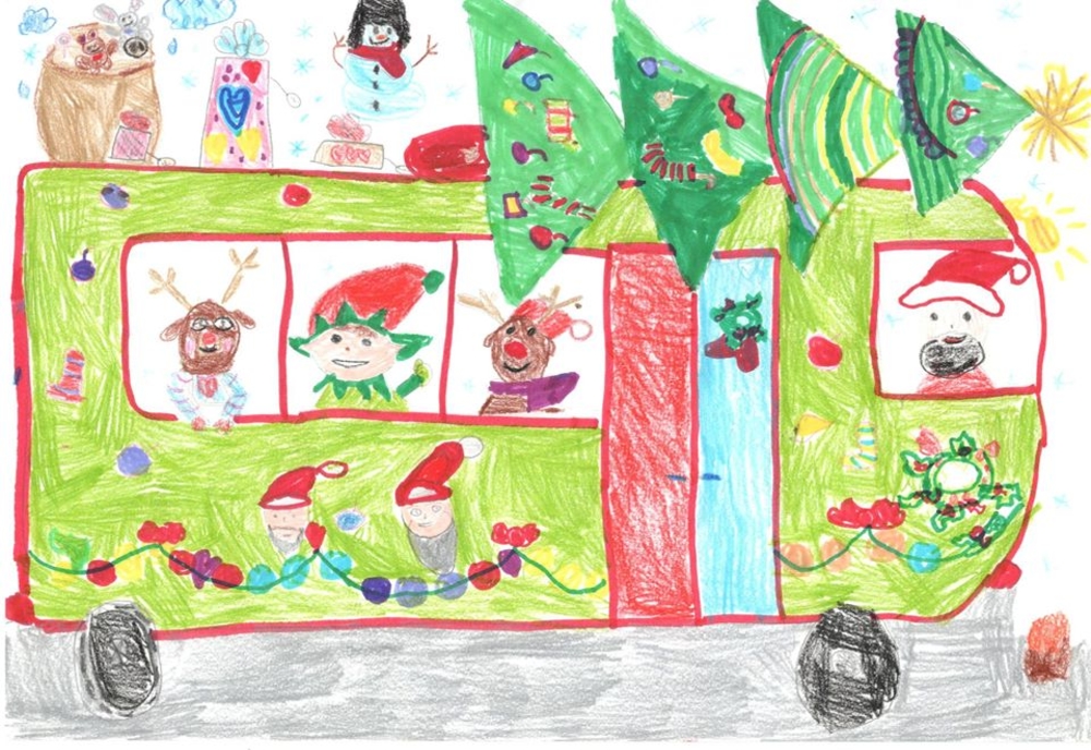 O fetiță de 6 ani, câștigătoarea concursului „Autobuzul Moșului”. Desenul fetiței va fi imaginea Transurban