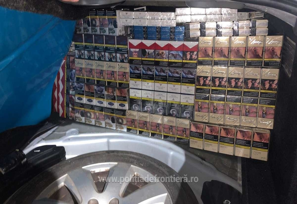 Mii de pachete cu țigări și sute de litri de alcool de contrabandă, confiscate la Giurgiu