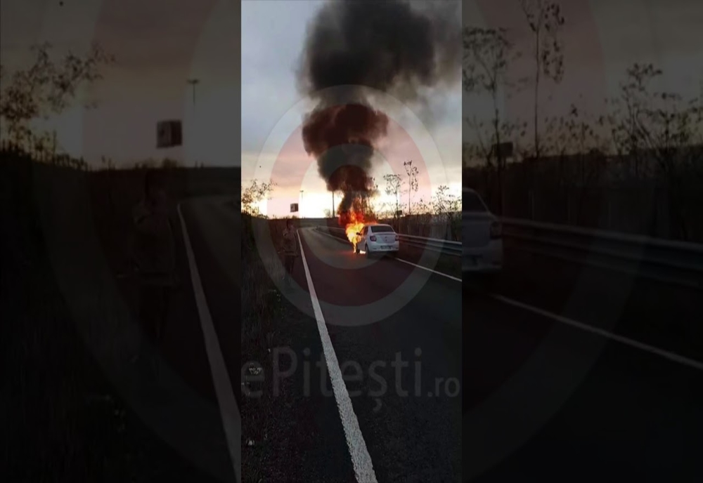 BREAKING NEWS. O mașină de poliție arde pe Autostrada Soarelui, lângă București (VIDEO)