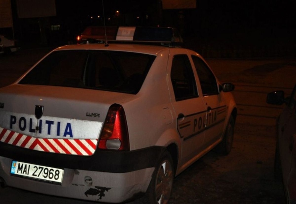 Cinci persoane arestate în cazul polițiștilor bătuți de rromi la Mironeasa