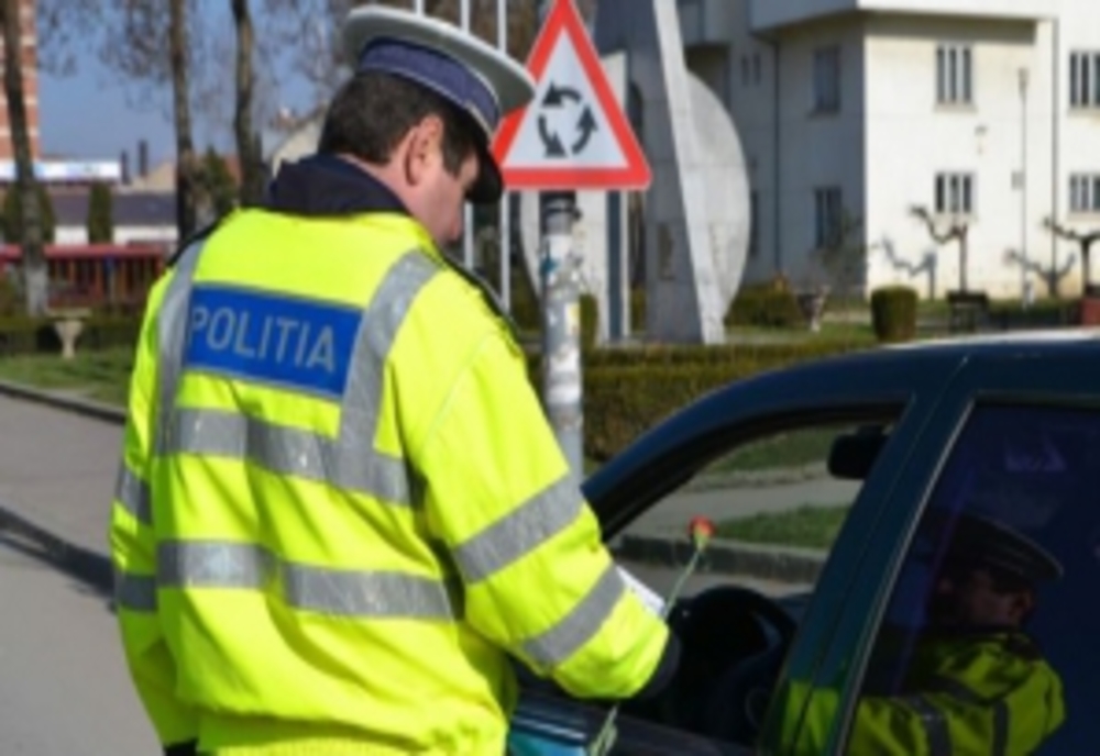 Încă 16 conducători auto, rămași fără permise în Bistrița-Năsăud! Ce avertismente transmit polițiștii