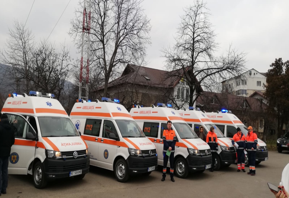Neamțul a primit opt ambulanțe noi