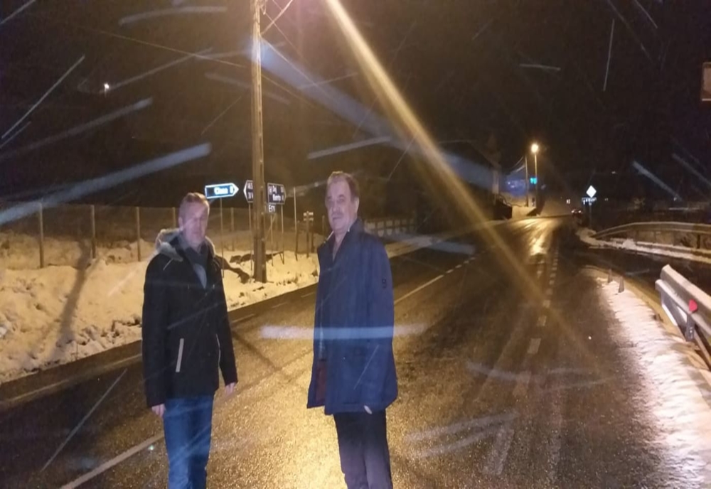 FOTO: Prefectul Dolha, în inspecție de noapte pe drumurile din Bistrița-Năsăud