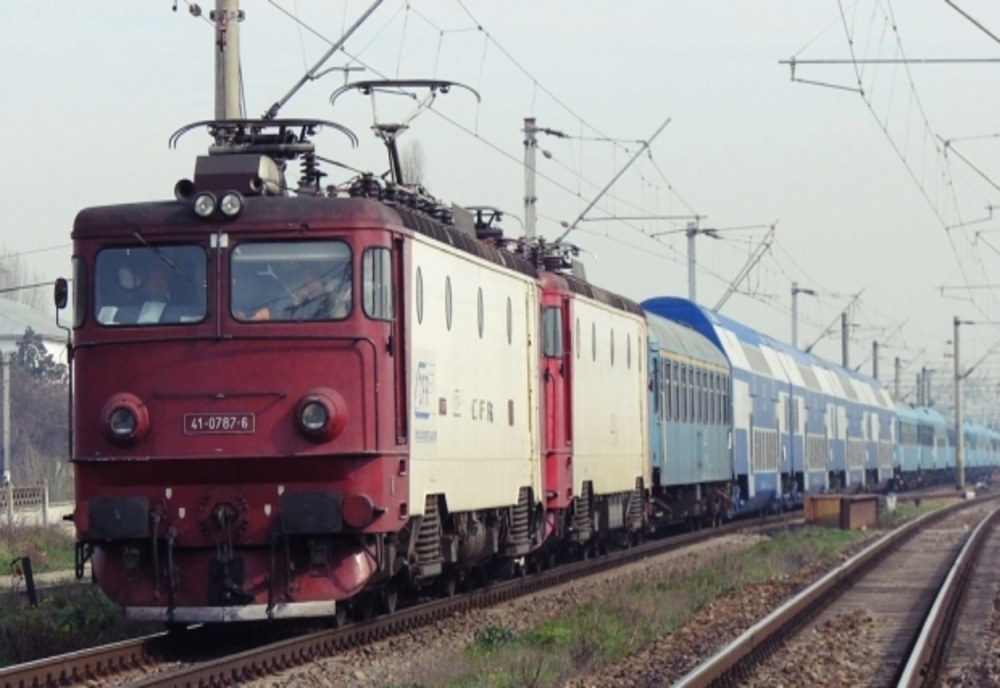 Trenuri blocate, ore bune, în Gara Craiova