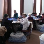 FOTO VIDEO| Pregătiri pentru Bobotează, la Constanța. Voluntarii etichetează sticlele de aghiasmă