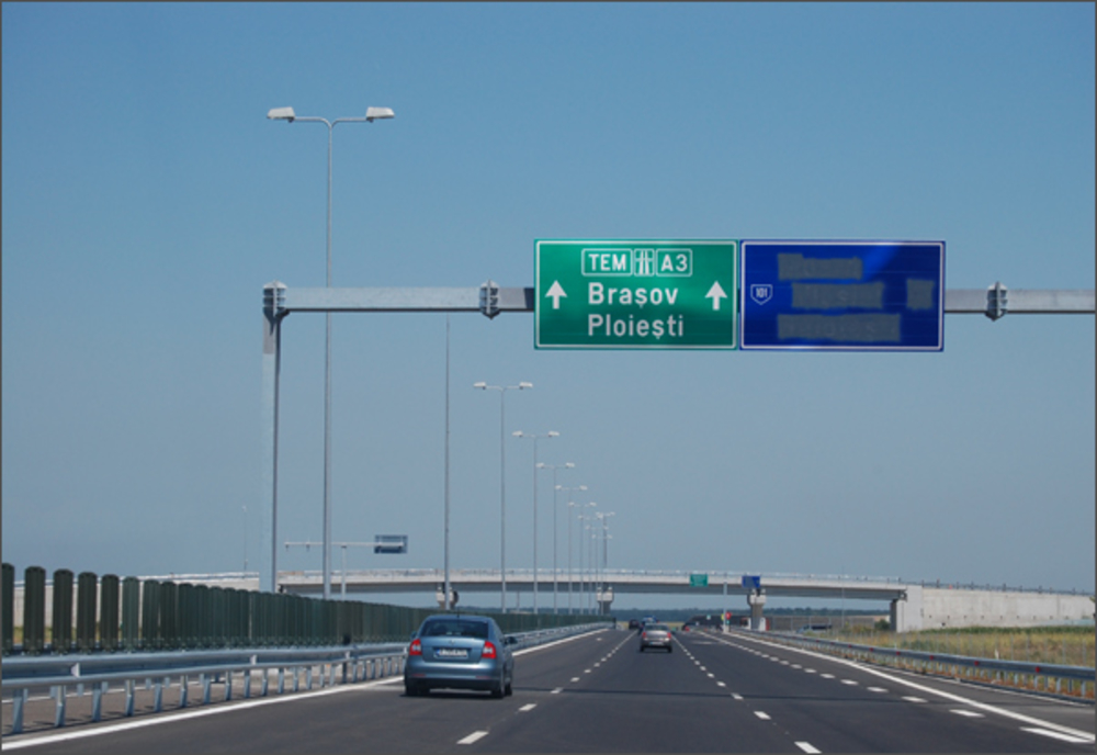 Viteze record pe A3, șoferi pe contrasens pe A1. Viteze de aproape 250 km/h, pe autostradă.
