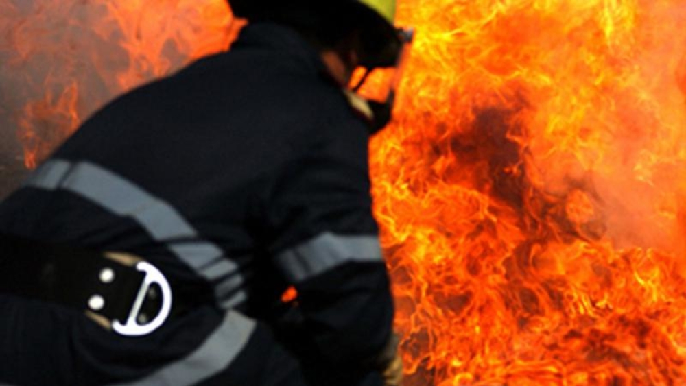Prahova: Un tânăr de 28 de ani a murit într-un incendiu violent la Proviţa de Jos