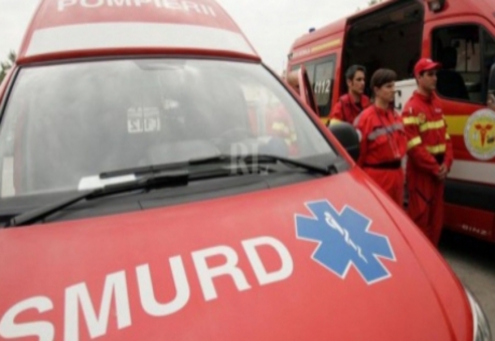 Taxi implicat într-un accident în Mediaș. Un bărbat rănit