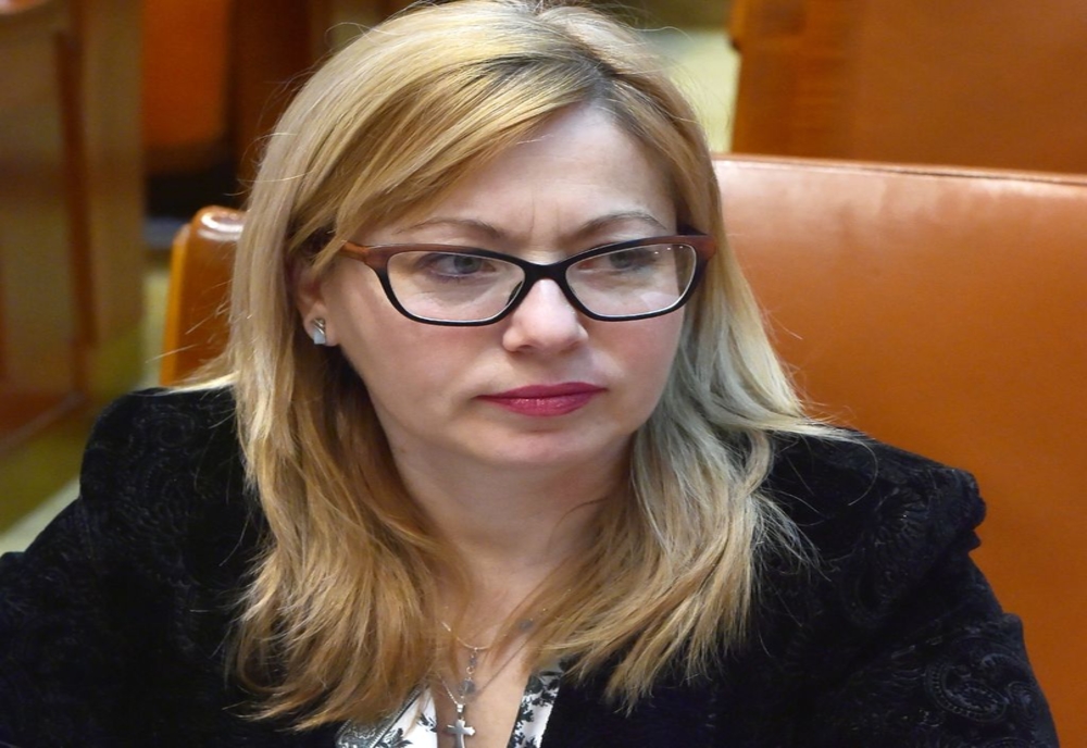 Cristina Iurișniți: Brățările electronice pentru agresori, o urgență pentru statul român! Câte femei trebuie să fie ucise pentru ca autoritățile să reacționeze?