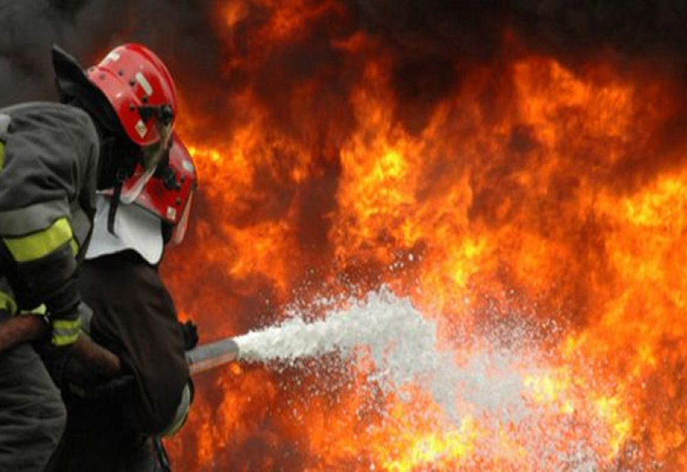Bărbat mort într-un incendiu produs la o casă din Harghita