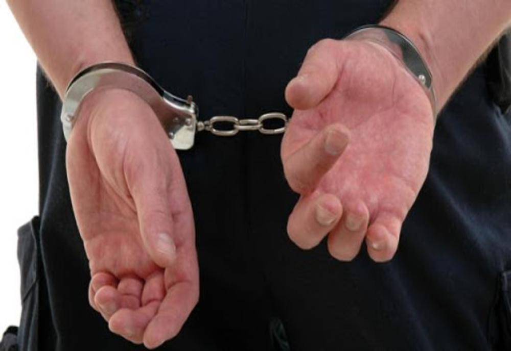 Cinci arestări în urma perchezițiilor efectuate de DIICOT în Brașov, Vâlcea și Brăila