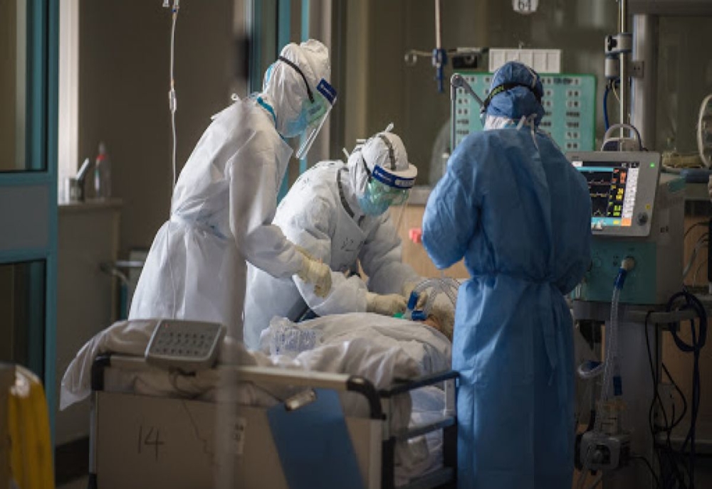 Femeie infectată cu COVID-19, adusă în stop cardio-respirator de la Suceava