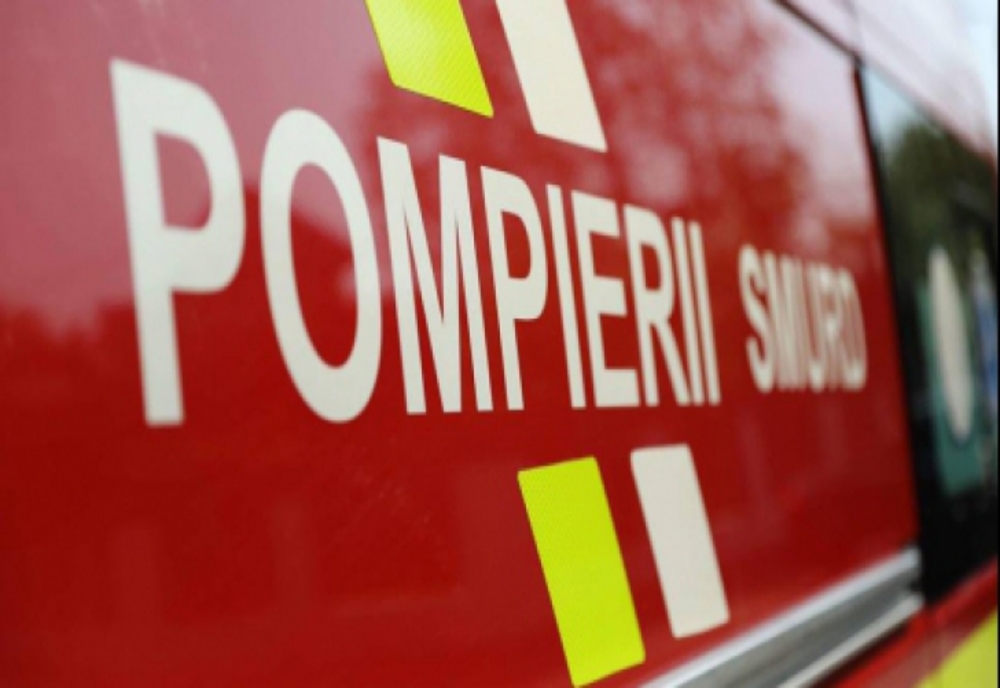 UPDATE: Pieton lovit de mașină, în Bistrița! Victima, o adolescentă de 14 ani, a fost transportată la spital