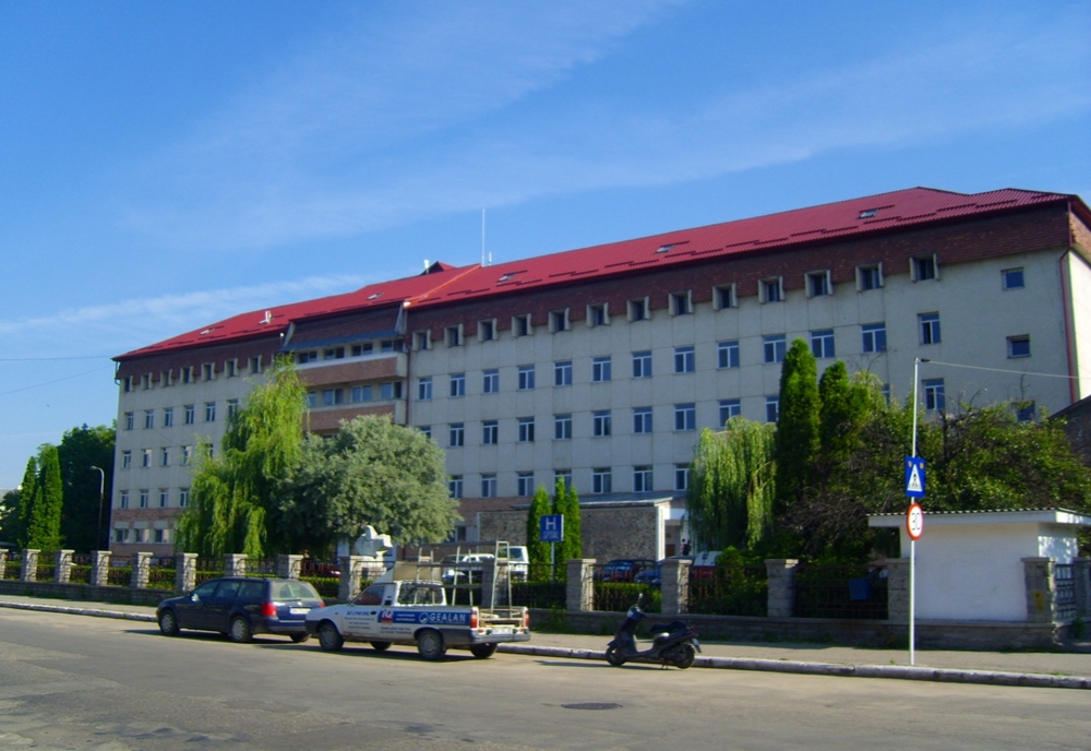 Scandal în plină epidemie! Spitalele orășenești din Bistrița-Năsăud, total nepregătite, în prima linie pentru tratarea bolnavilor de CoVid-19?