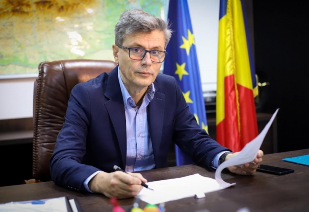 Ministrul Economiei: România va produce 15 milioane de măști pe protecție pe lună