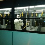 Un bărbat venit din Roma cu simptome specifice COVID-19 s-a plimbat cu autobuzul în București. Procurorii au deschis dosar penal