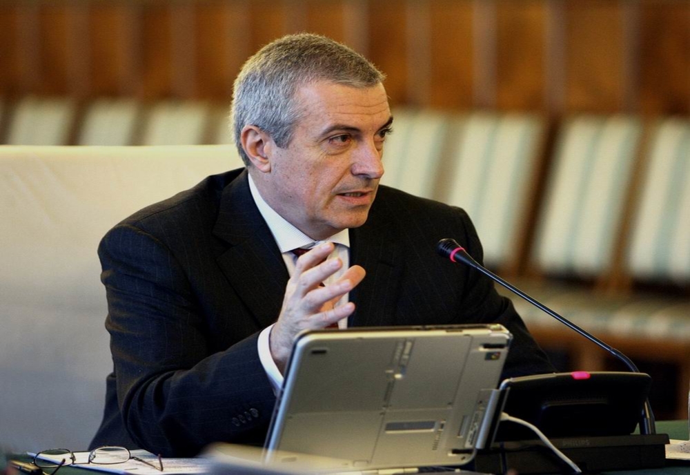 Tăriceanu: Iohannis să dovedească în Parlament că PSD s-a înţeles cu o putere străină să cedeze o parte din teritoriu
