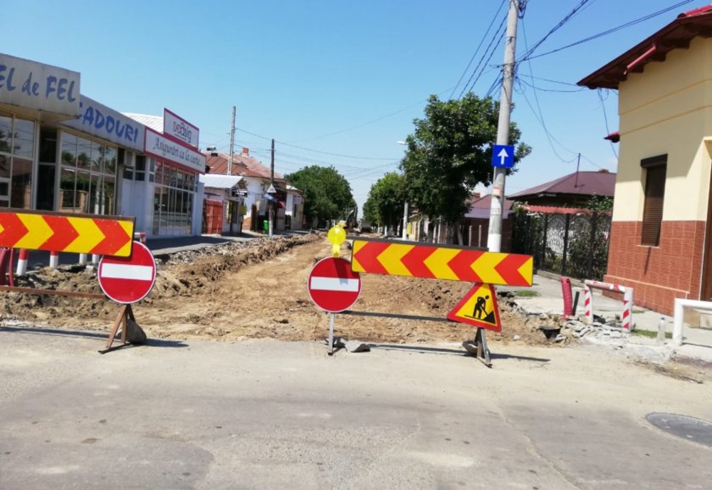 Stadiul lucrărilor pe strada Grivița, una dintre arterele principale de circulație din Călărași
