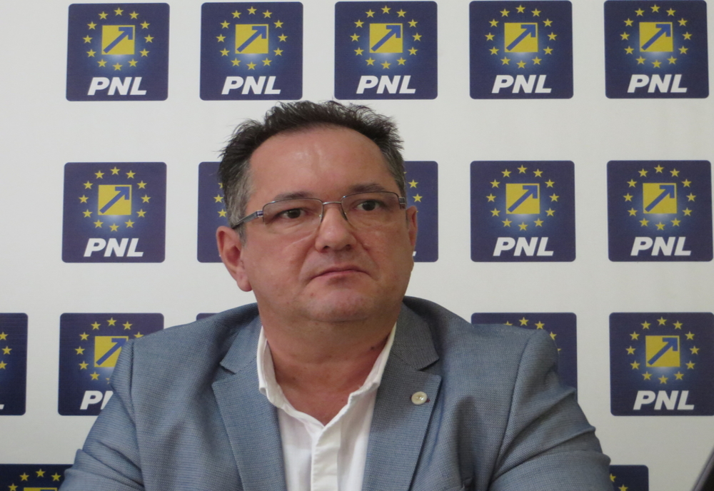 Sorin Ioniță (PNL): Când raportezi 22 de cazuri și că mai ai doar trei internări, cum să nu se ia decizia să transferi cazuri