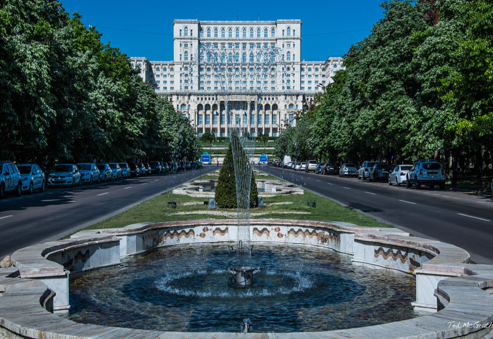 Gabriela Firea, a anunțat înfiinţarea mai multor zone de promenadă în centrul Bucureştiului