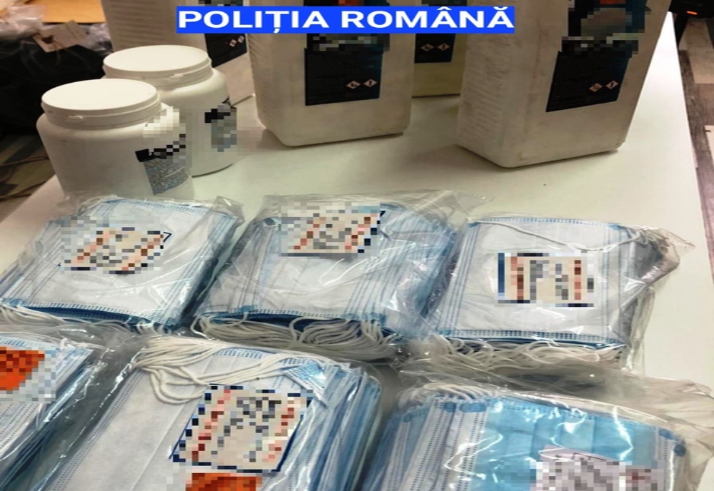 Sute de  măşti şi mii de tablete dezinfectante, găsite de poliţiştii din Olt la o societate din Potcoava