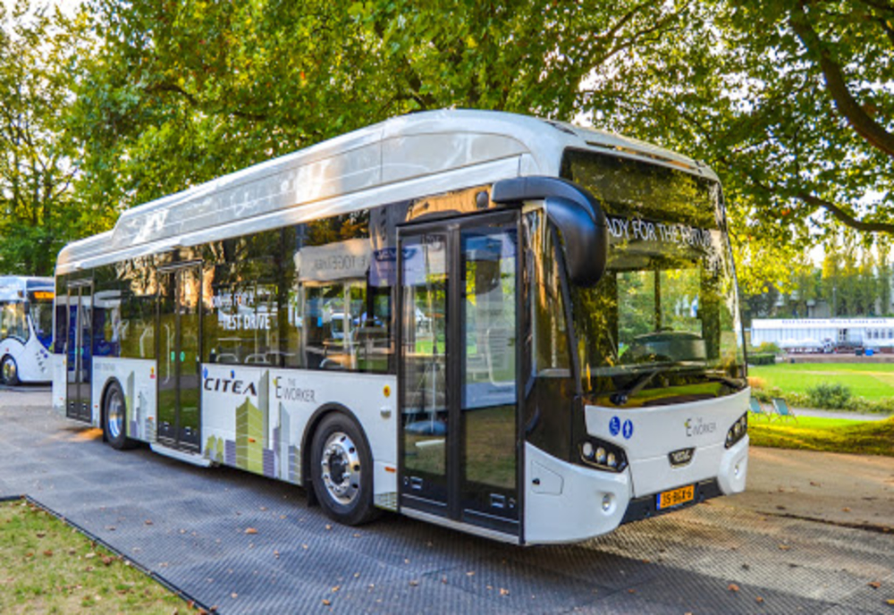 Încă 20 de autobuze noi pentru orașul Iași. Cine le cumpără