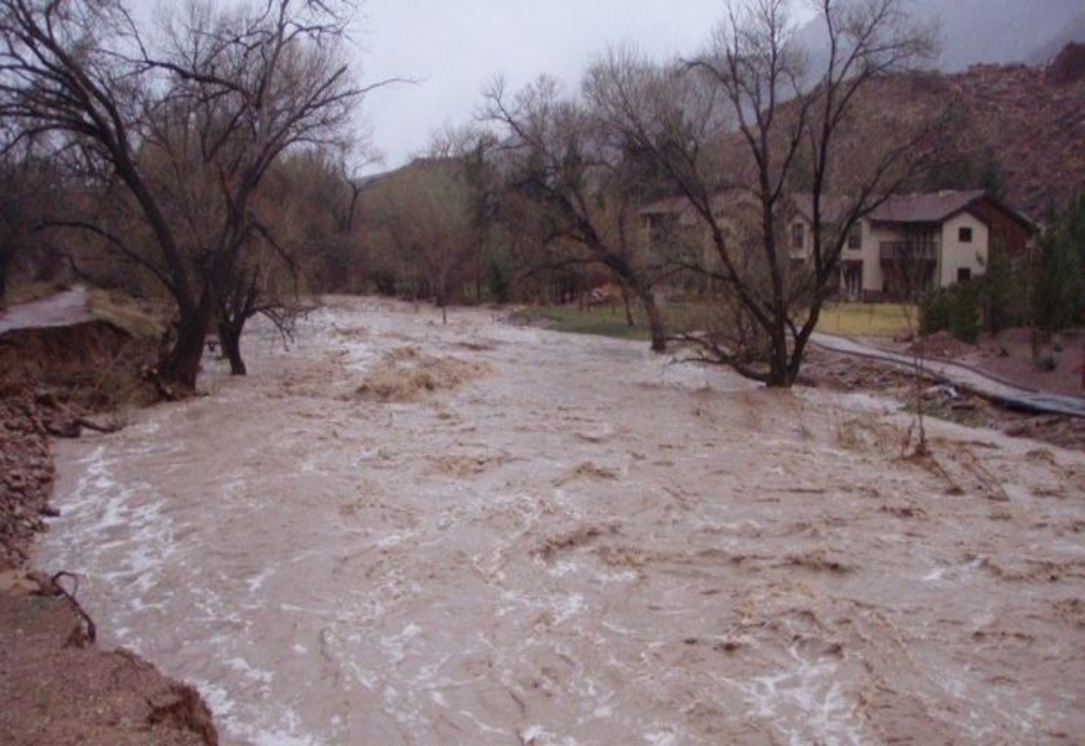 Avertizare hidrologică de inundații în vestul țării