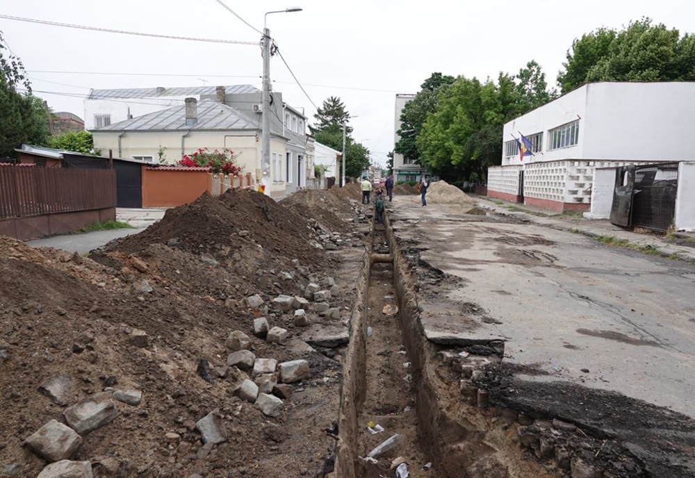 Au început lucrările la canalizarea de pe strada Sf. Nicolae din municipiul Călărași