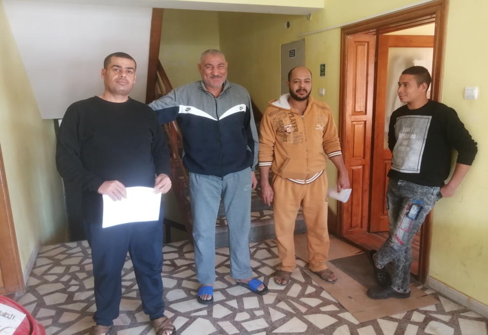 Egiptenii și tunisienii abandonați în Sibiu, angajați de o firmă din județ