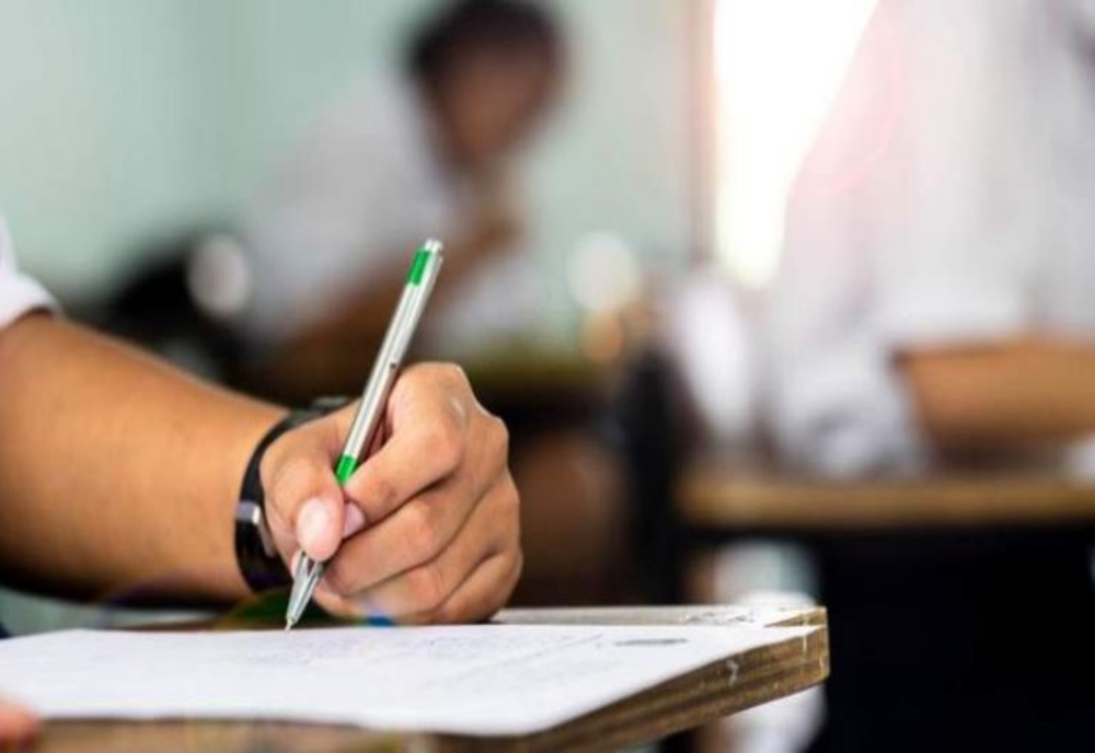 Note mai mari, după contestații, pentru 178 de elevi sibieni