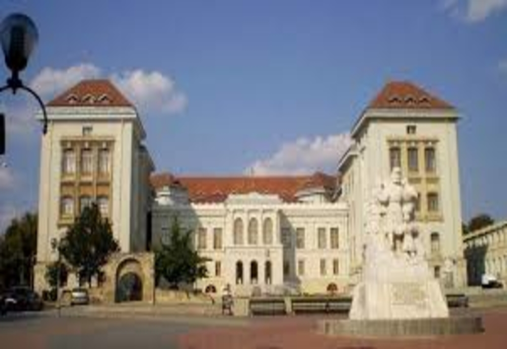 S-a decis! Câte locuri scoate la examen Universitatea de Medicină și Farmacie Iași