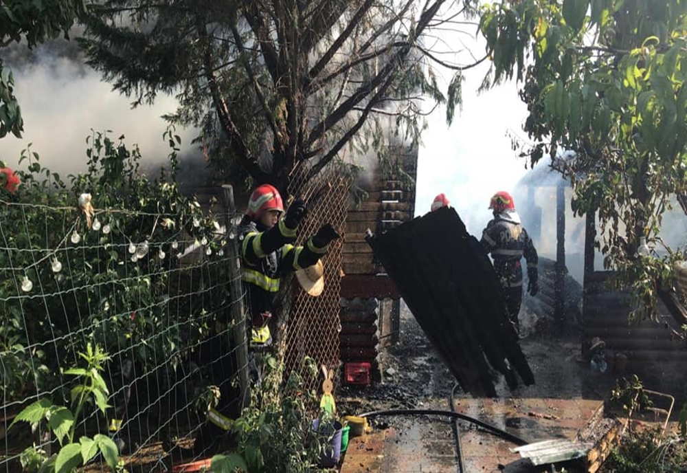 Incendiu de locuință în municipiul Călărași, pe varianta Nord
