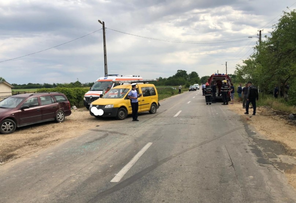 Update| Coliziune auto în lanț, la Vișina, în județul Dâmbovița. O femeie, de 80 de ani, a decedat la spital
