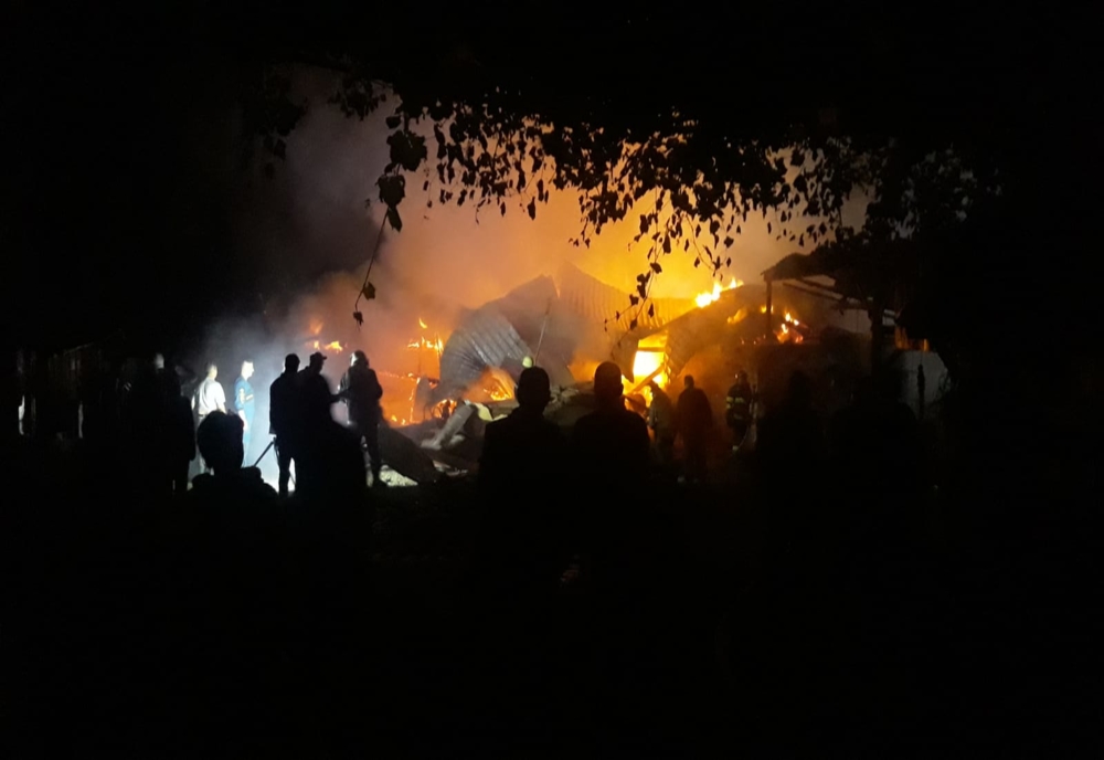 Incendiu noaptea trecută la Dobârlău