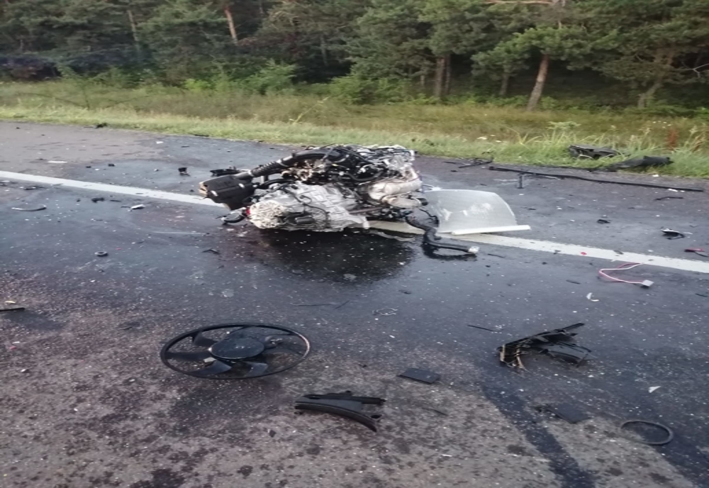 Anchetatori: Şoferul vinovat de accidentul de la Craiova, în care au murit trei persoane, a vrut să se sinucidă