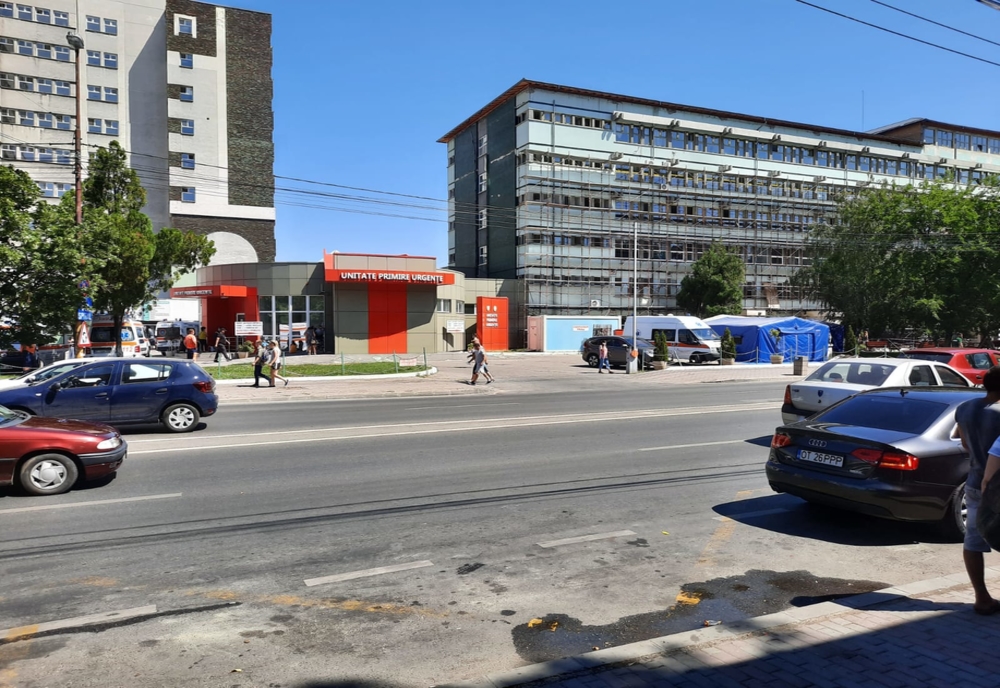 Spitalul Slatina închide o secţie întreagă, după ce 12 cadre au fost confirmate cu Sars-Cov2
