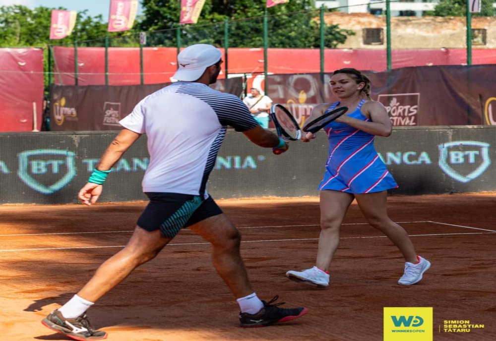 Simona Halep şi Horia Tecău au câştigat meciul de dublu mixt la Winners Open