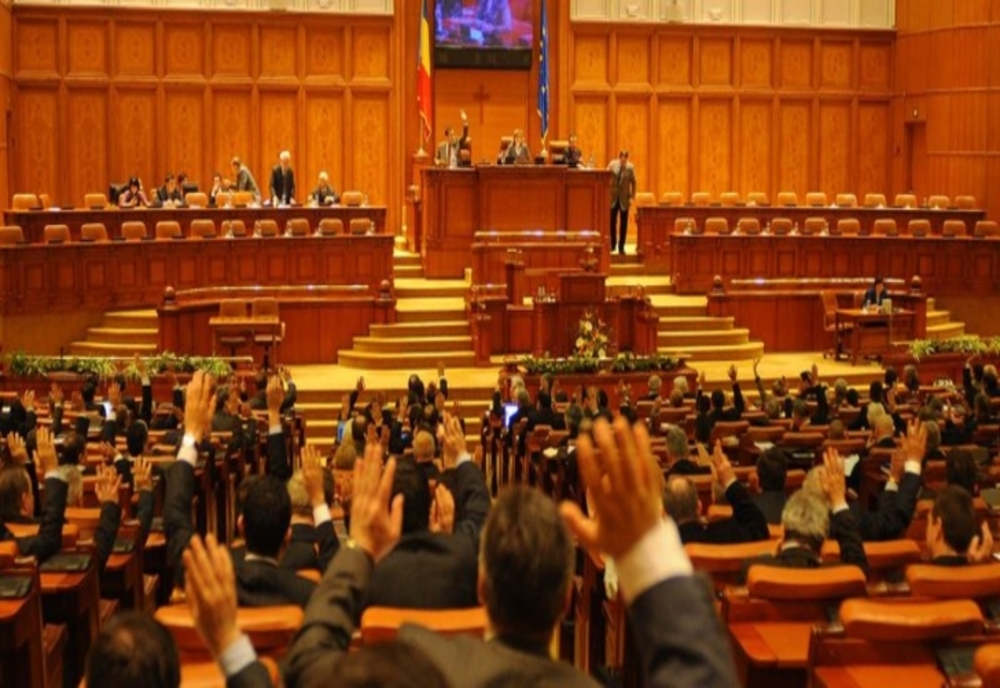 Proiect adoptat în Senat: Data alegerilor parlamentare va fi stabilită de către Legislativ
